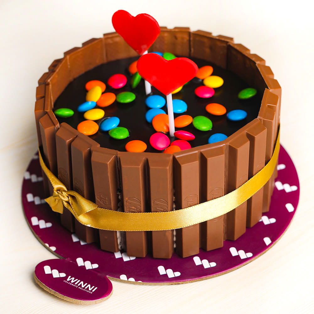KitKat and Gems Cake - All Things Sweet