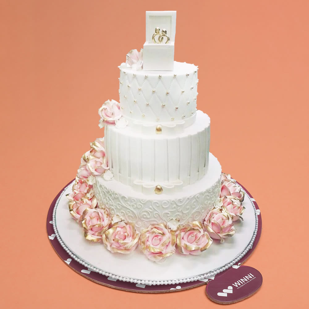 2 tier Ring box theme designer cake for Engagement | Engagement cake design,  Engagement party cake, Reception cake