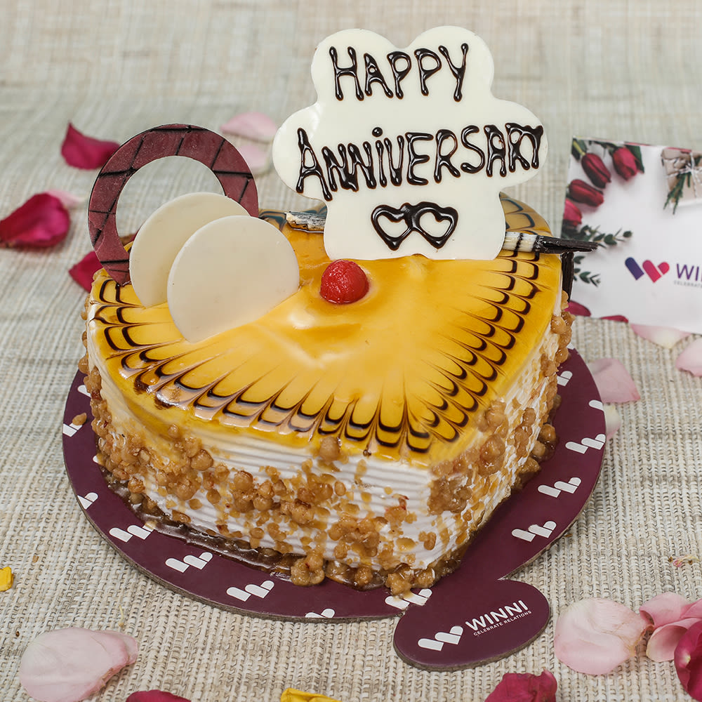 Order Anniversary Butterscotch Heart Shape Cake online- Winni ...