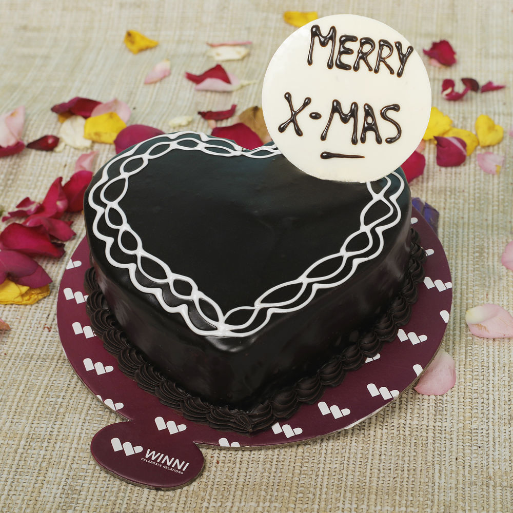 Merry XMAS Heart Shape Chocolate Cake
