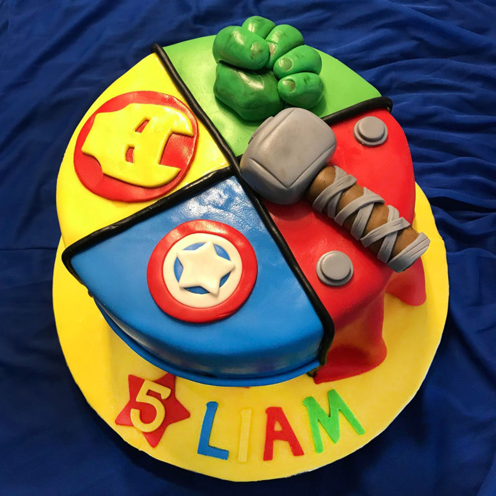 Avengers Fondant Cake | Winni.in