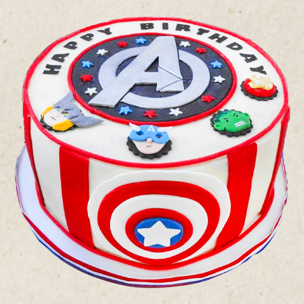 Avengers Theme Birthday Cake | bakehoney.com