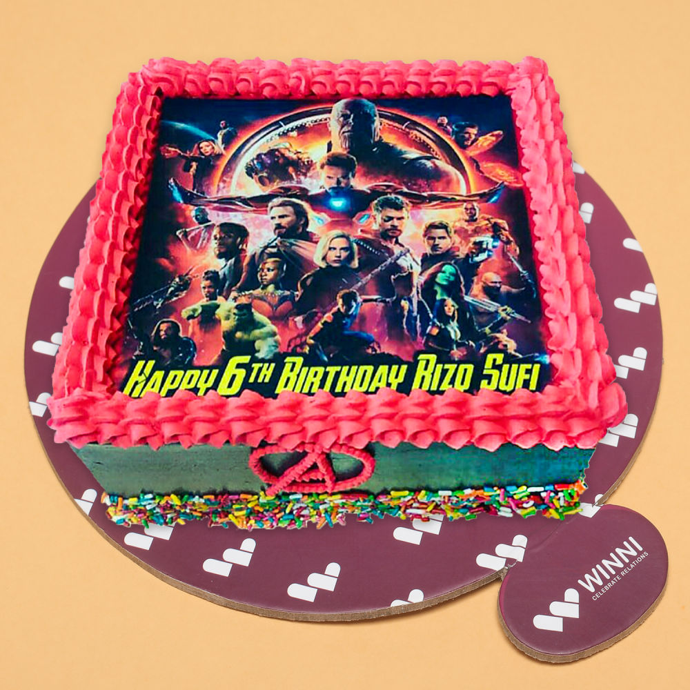 Avengers theme cake, Food & Drinks, Homemade Bakes on Carousell