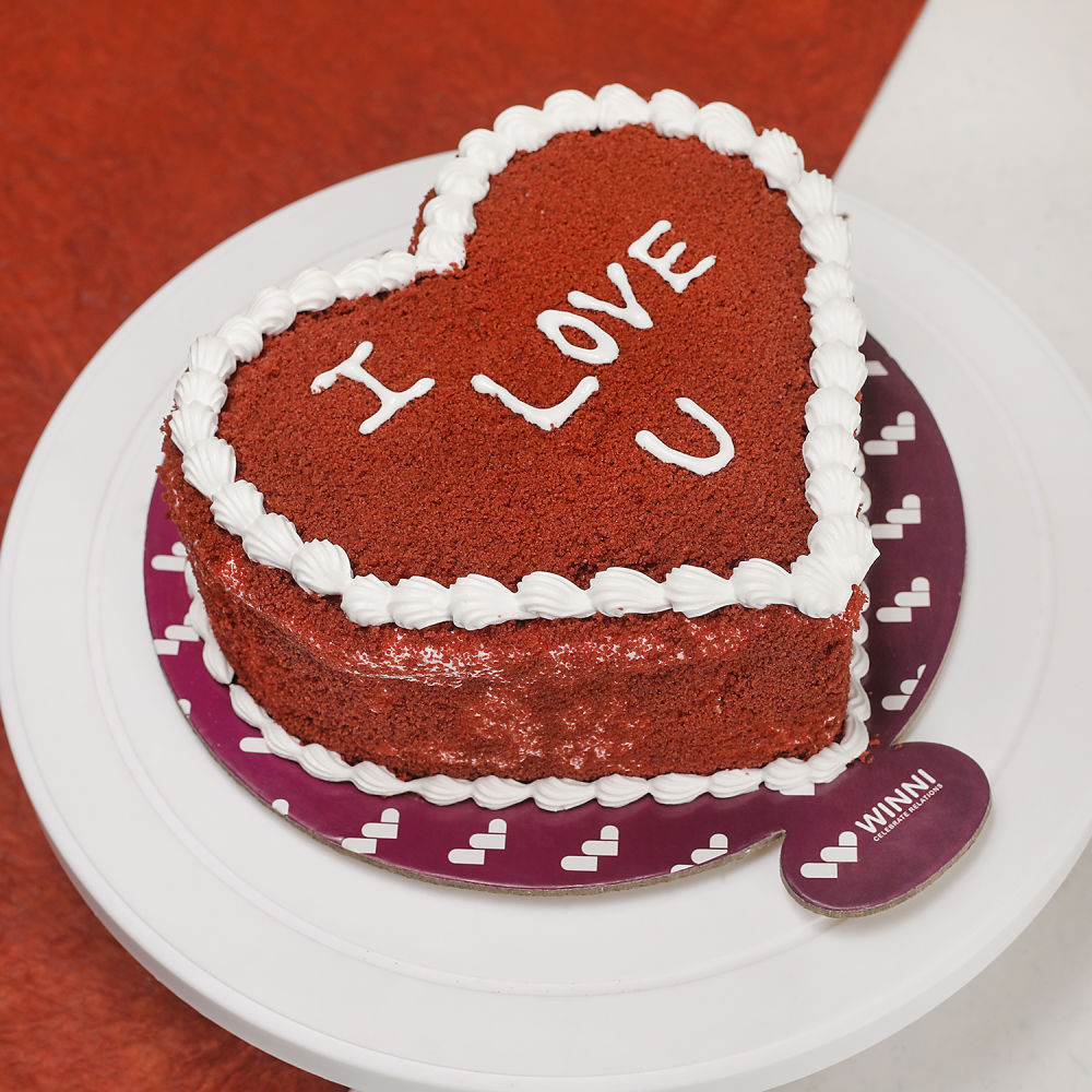 Heart shape Red velvet Cake (customized), Food & Drinks, Homemade Bakes on  Carousell