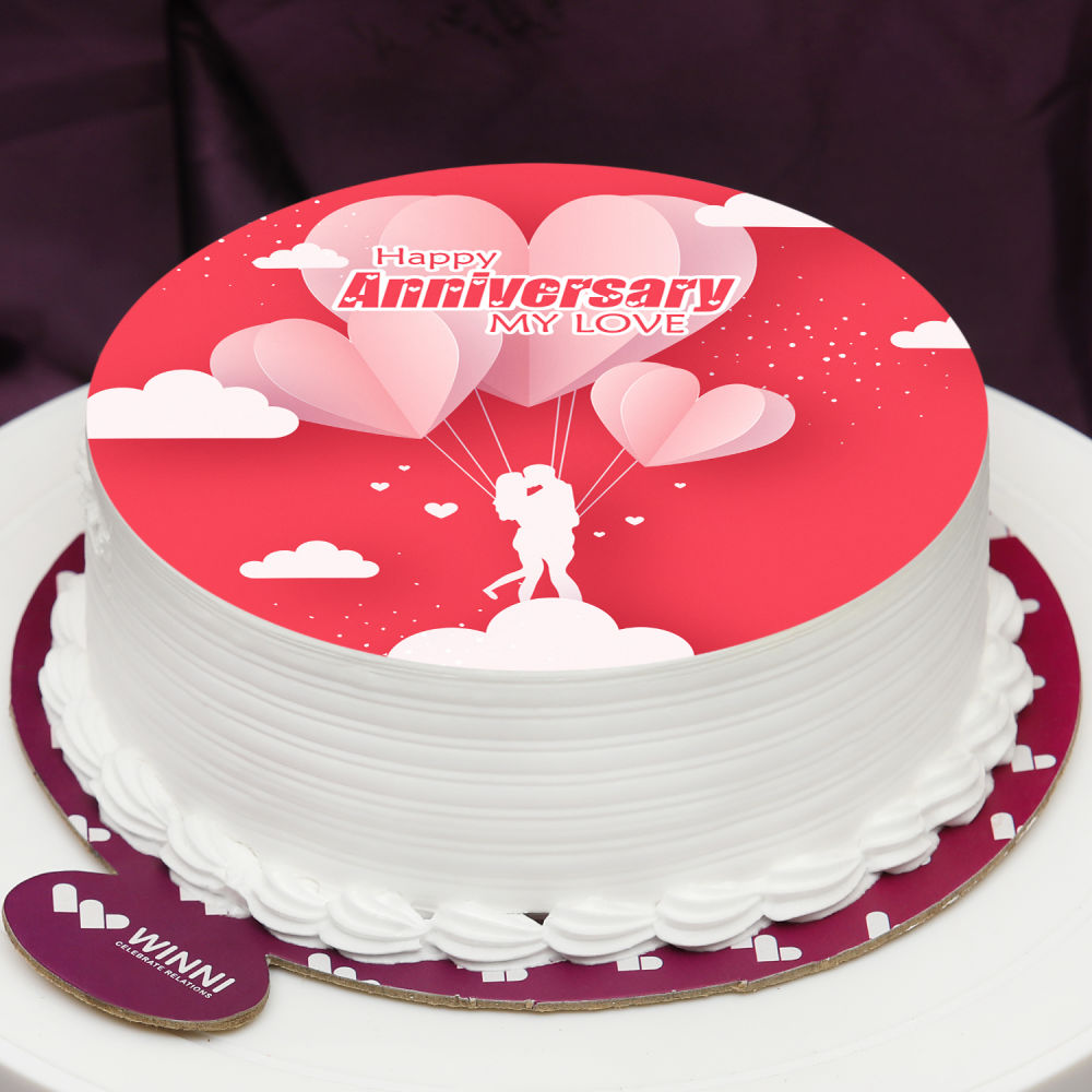 Love In Heart Anniversary Cake | Winni.in