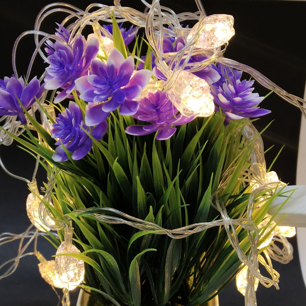 LED Light With Artificial Flower Plant Winni