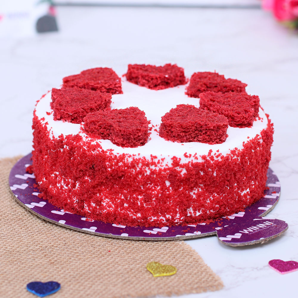 Buy/Send Seven Hearty Cake Half kg Online- Winni | Winni.in