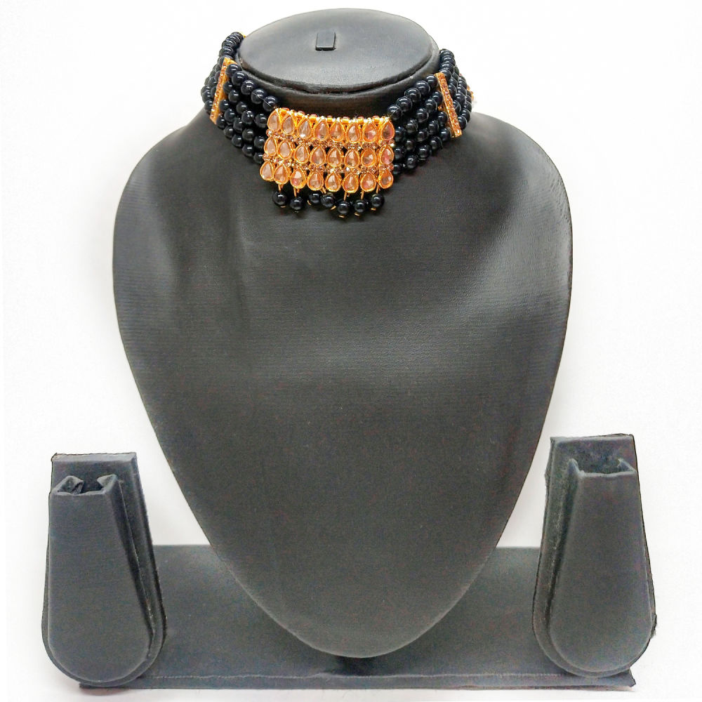 Swanky Black Pearl Necklace Set | Winni.in