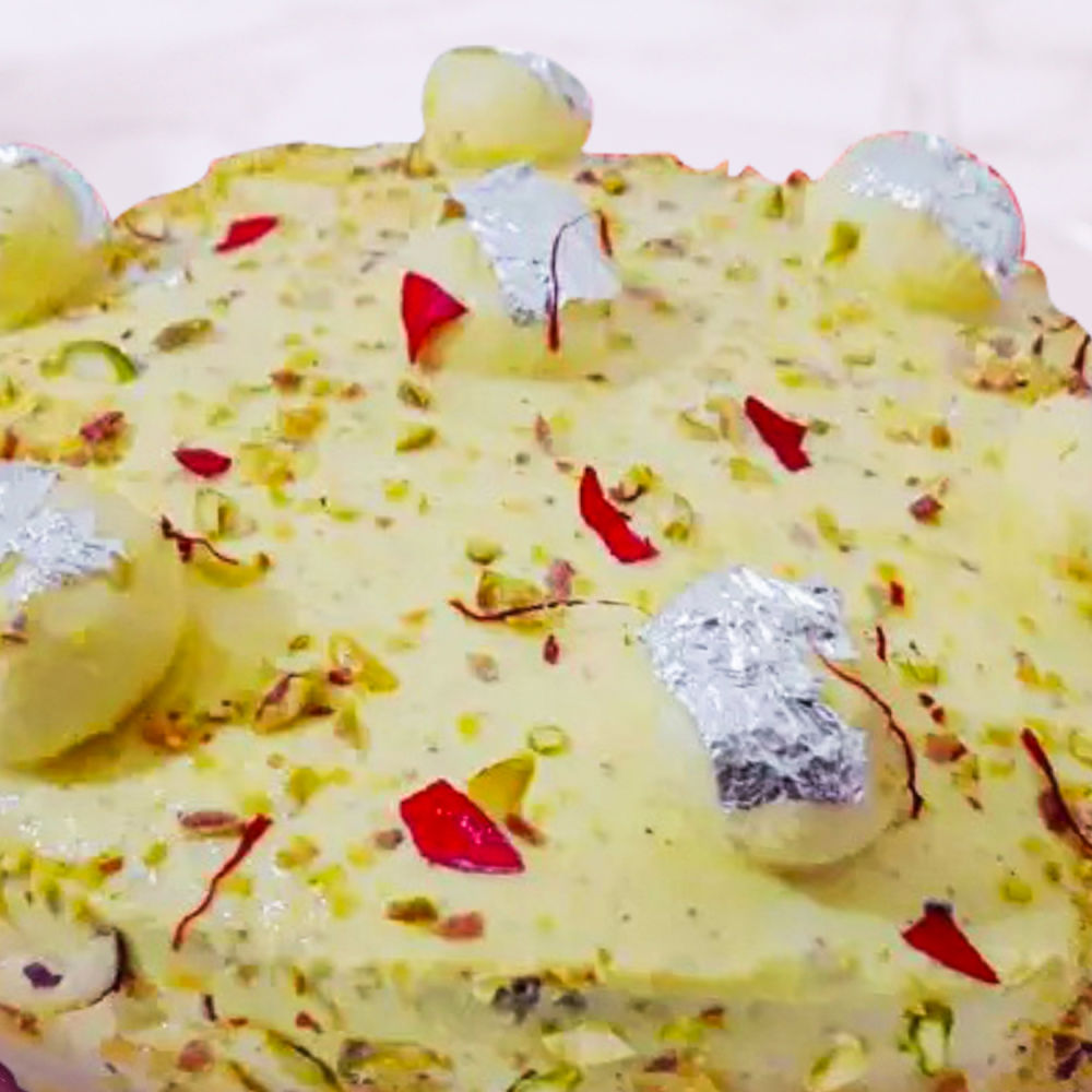 Loaded Pista Rasmalai cake | Winni