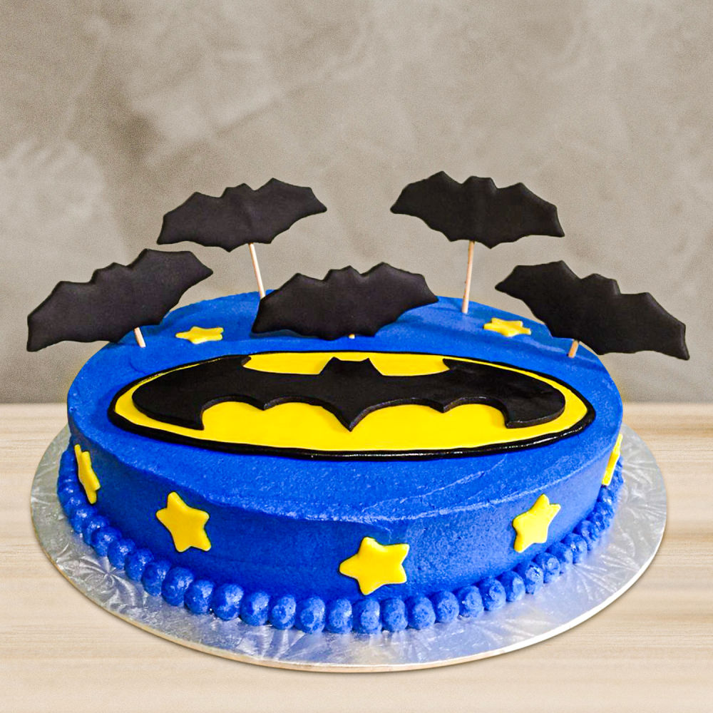 Blue Batman Fondant Cake | Winni.in