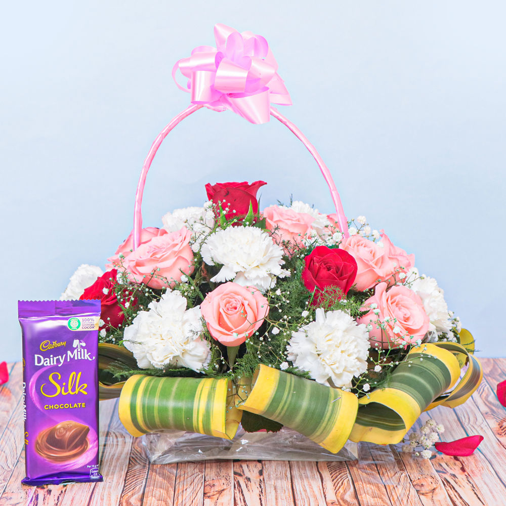 Floral Love Basket With Silk Chocolate | Winni.in
