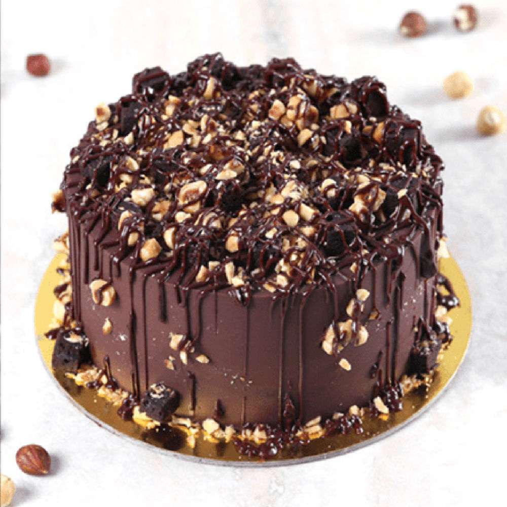 Hazelnut Crunch Chocolate Cake 500 gm | IGP