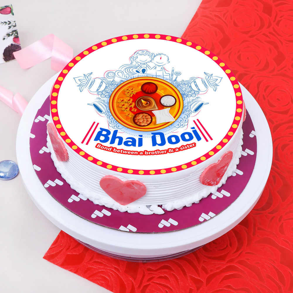 Order Scrumptious Bhai Dooj Cake Online, Price Rs.895 | FlowerAura