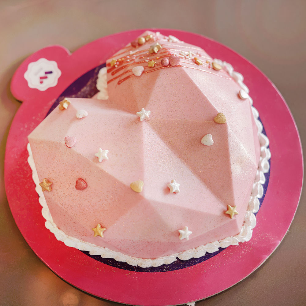 Valentine's Day Surprise Cake | Very Best Baking