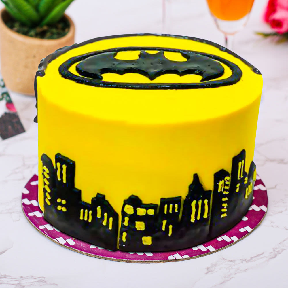 Fondant Batman Cake | Winni.in