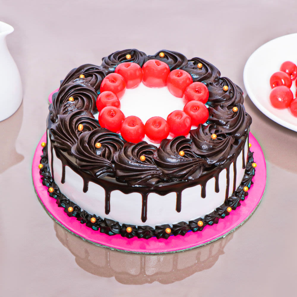 Black Forest Cake | Order Cake Online | Cake Shops in Chennai | Cake World  in Chennai