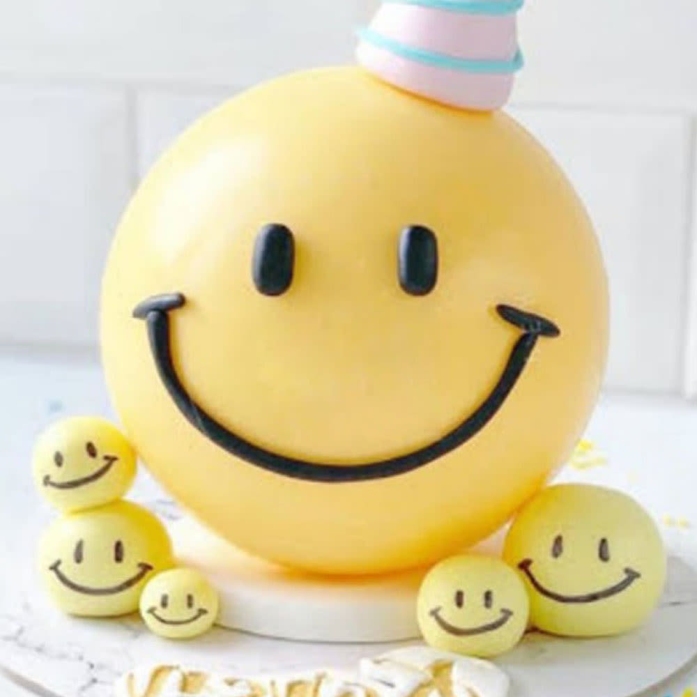 Rainbow smiley face mini cupcakes - Hayley Cakes and Cookies Hayley Cakes  and Cookies