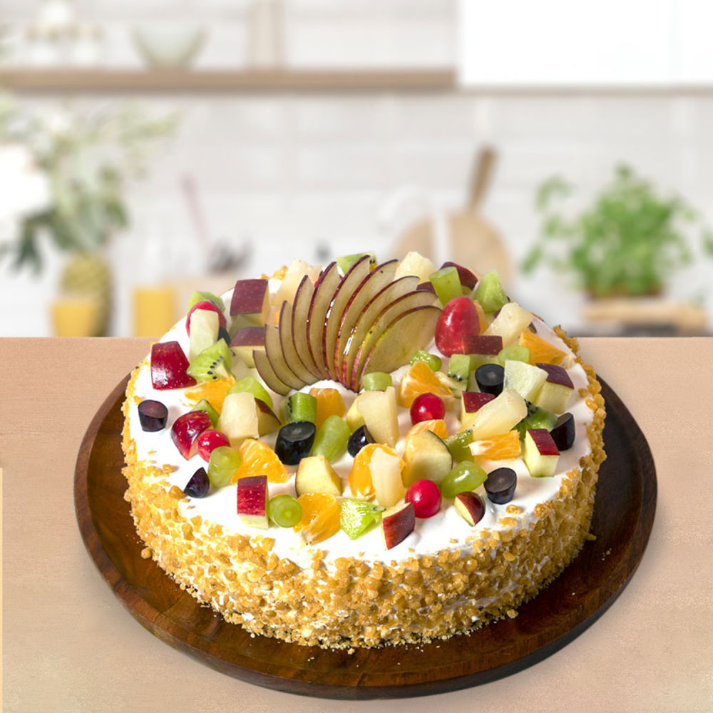 Buy/Send Kiwi Layered Cake Half kg Online- Winni | Winni.in