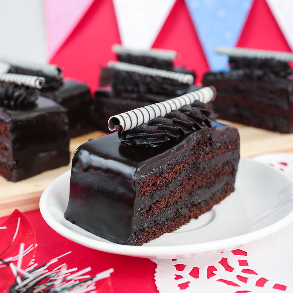 Order Black-Forest Pastry online from FreshMenu