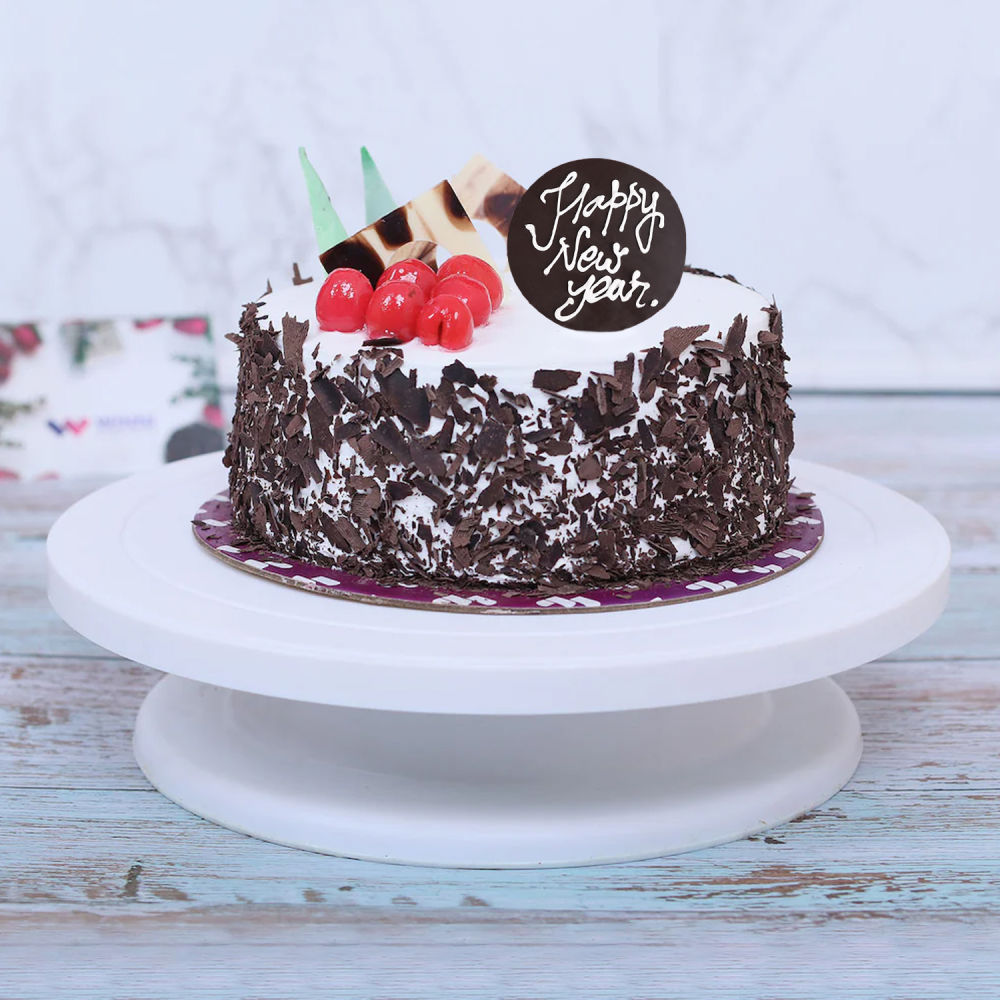Happy New Year 2023 Black Forest Cake | Winni.in