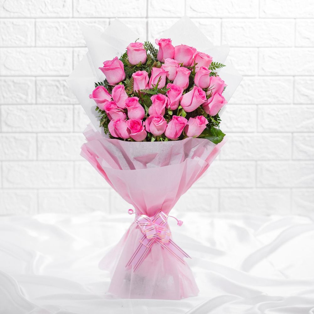 82060 passionate love pink roses bouquet