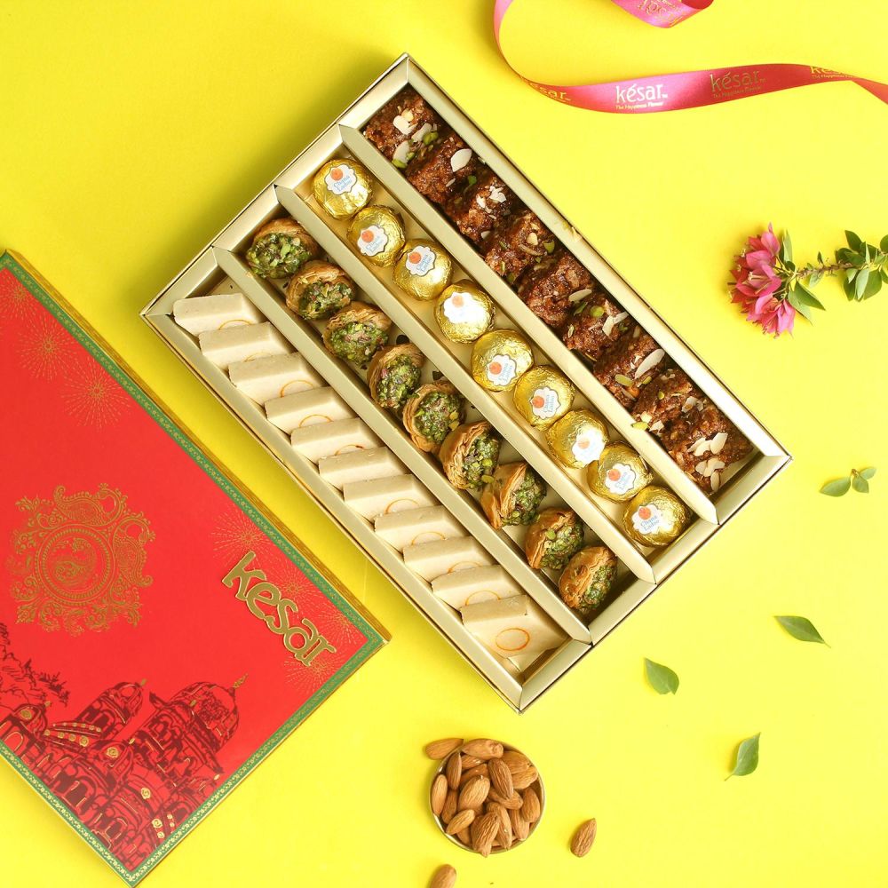 Flavourful Evergreen Mithai Box | Winni