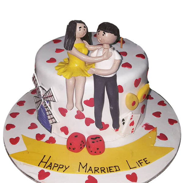 Typical Married Life Wedding Cake - Shaadiwish