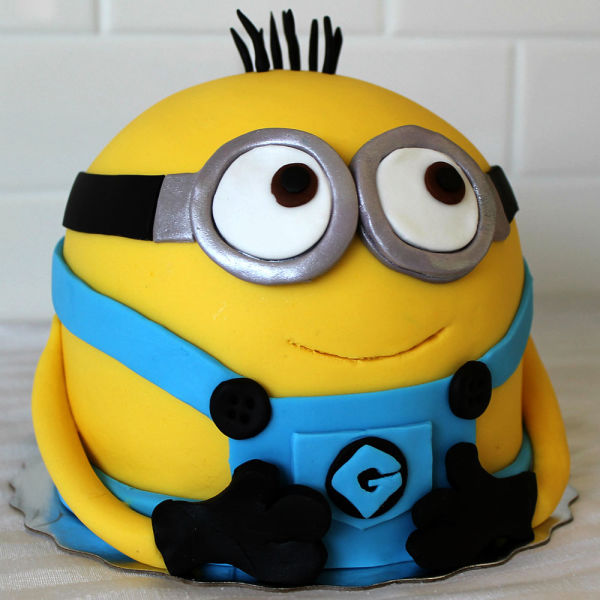 Designer Cake- Minions Party Cake – LFB Foods