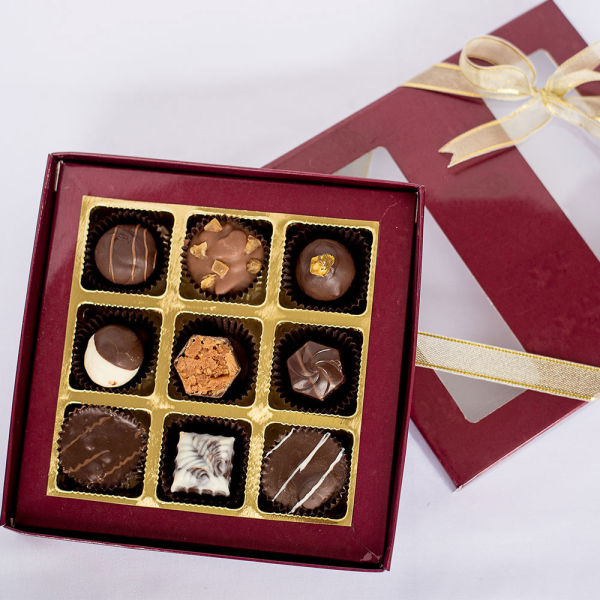 Luxury Pralines box of 9 | Winni