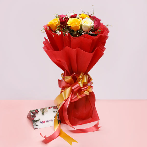 8 Mixed Roses Bouquet: flowers online
