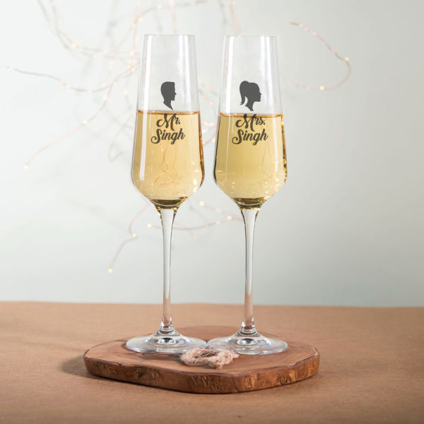 Couple Champagne Glasses Winni