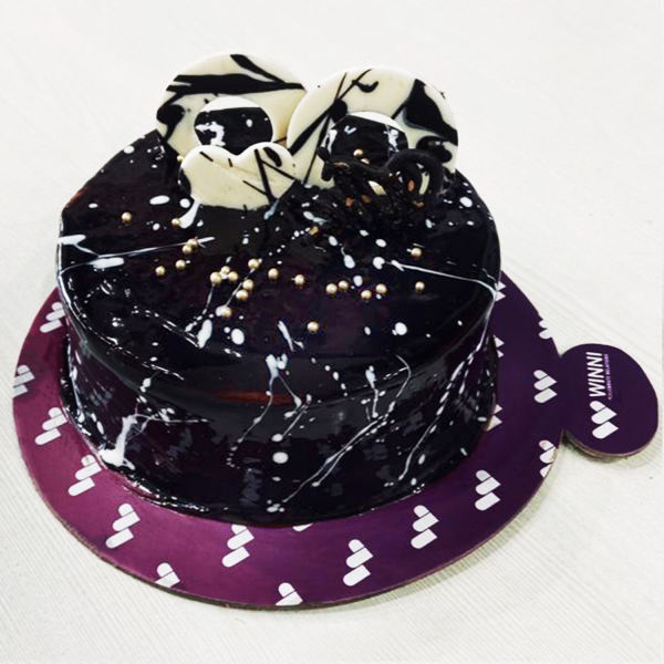 Signature Dark Chocolate Cake – The Dark Gallery