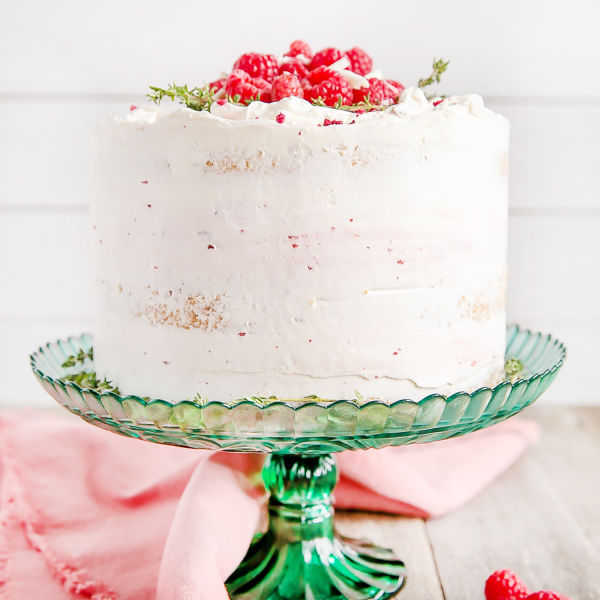 Lush Raspberry Cake | Winni