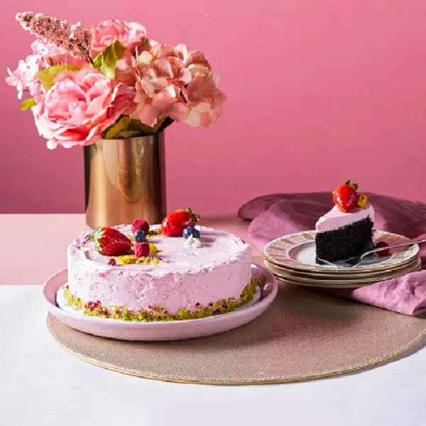 Buy Eggless Raspberry Chocolate Cake