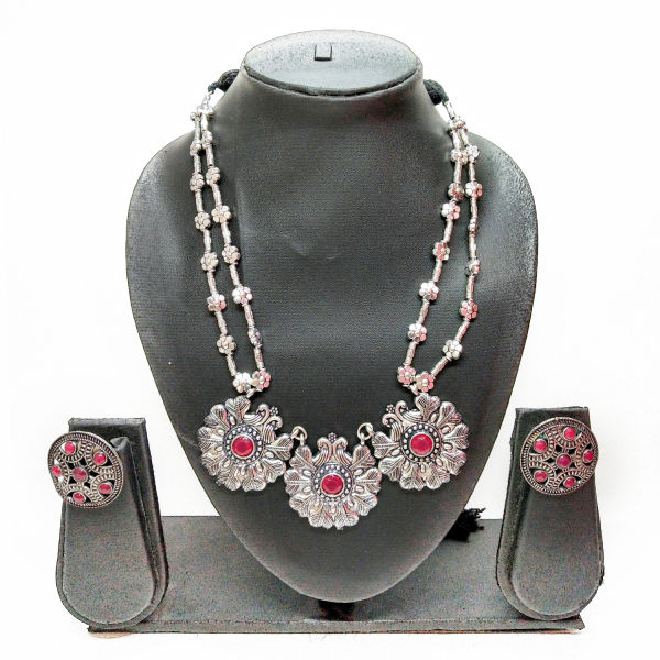 Buy Elegant Designer Necklace Set