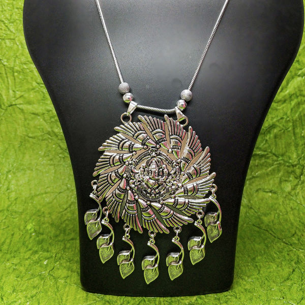 Buy Embroidered Ganesha Necklace