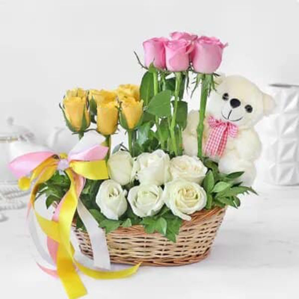 Buy Mix Roses Gift With Mini Teddy