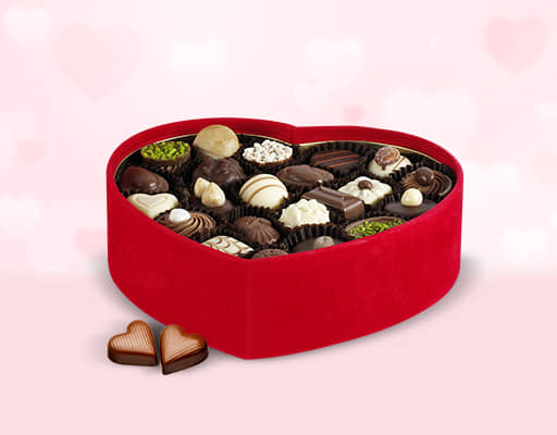 Valentines Gifts For Her Online | Free Home Delivery | YummyCake
