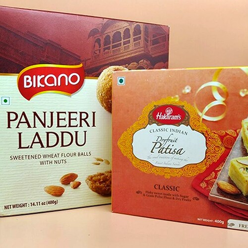 Buy Delicious Combo of Patisa and Laddu