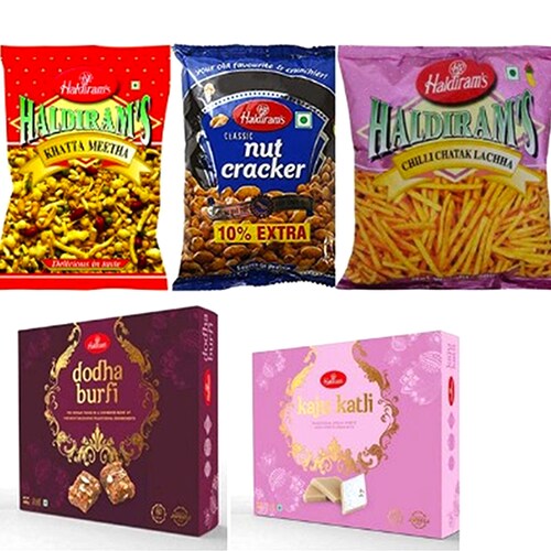 Buy Sweet and Spicy Hamper for Diwali