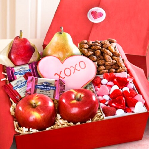 Buy Valentine Fruit and Sweets Box