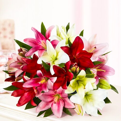 Buy Lovely Lilies Bouquet