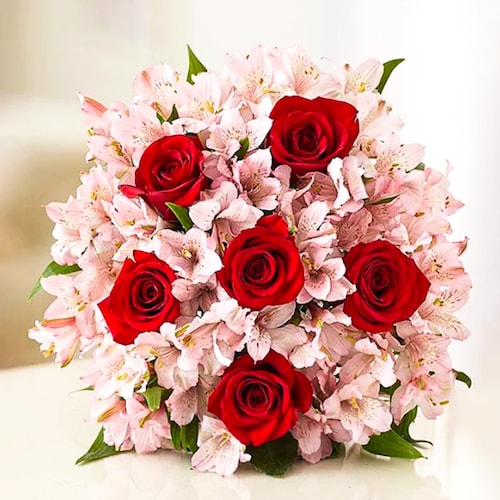 Buy Lovely Rose and Peruvian Lily