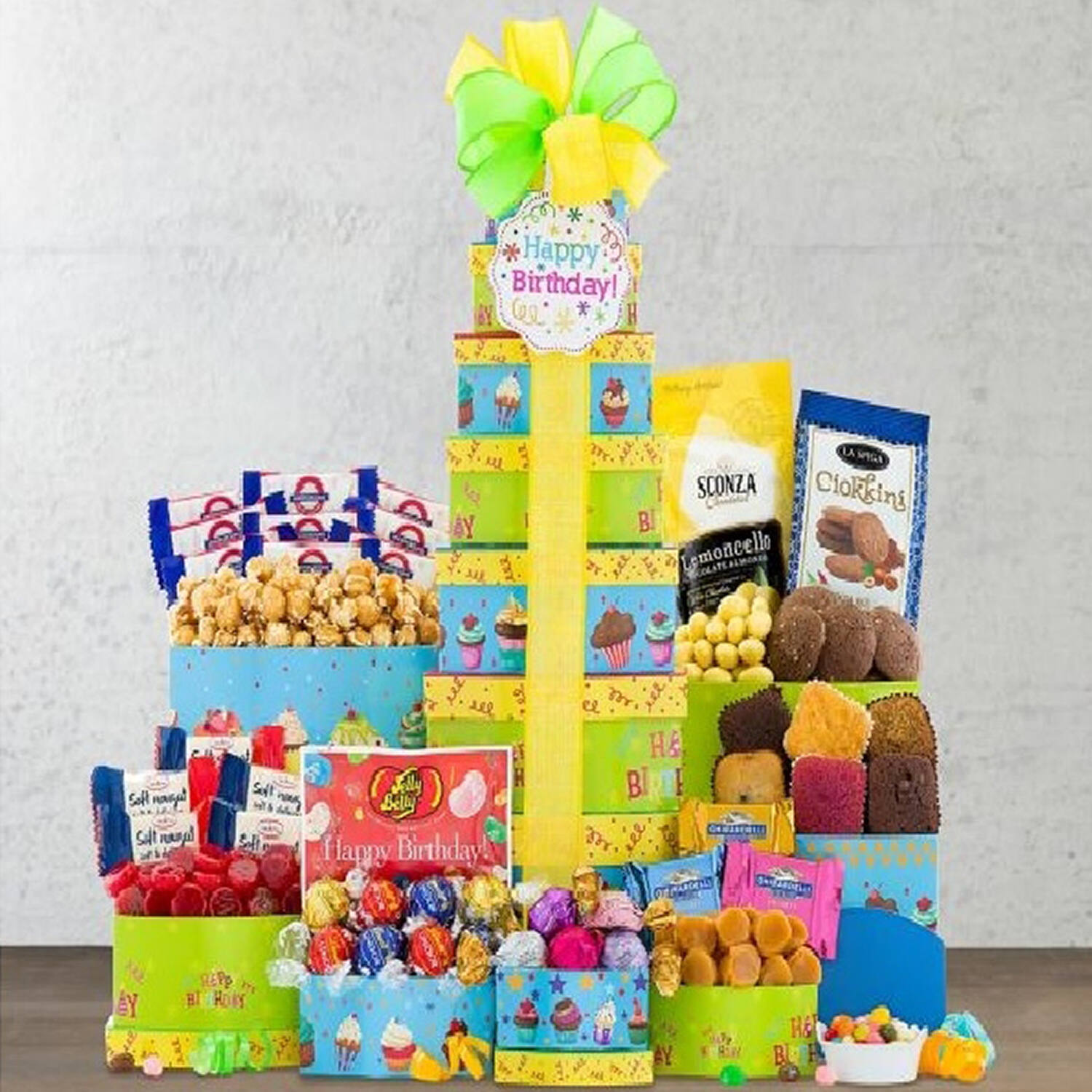 Chocolate birthday gifts | Chocolate gift box | Signature Gold Medium -18  chocolates – ZOROY