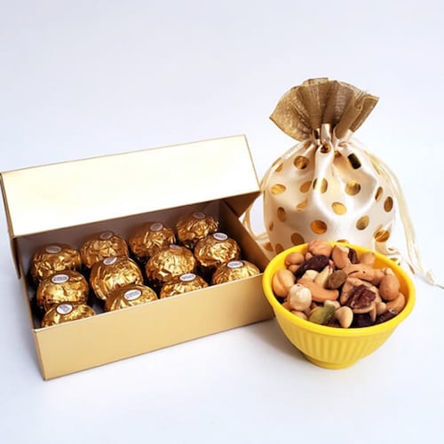 Buy Classic Combo Of Ferrero Rochers and Mixed Nuts