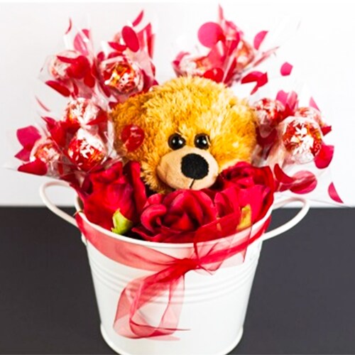 Buy Cute Plush in Chocolate Bouquet