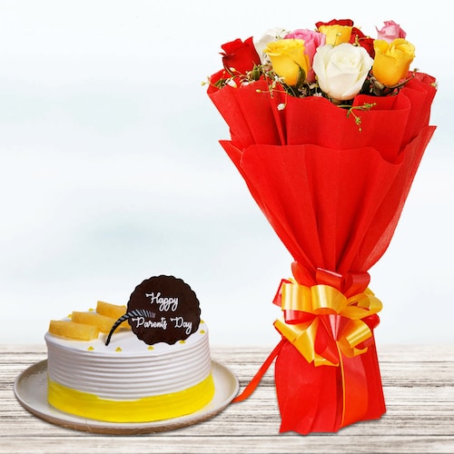Buy Love Roses Bouquet N Pineapple Cake