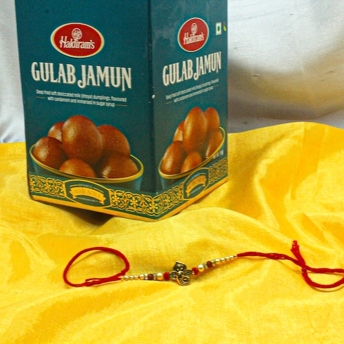 Buy Impressive Rakhi With Gulab Jamun