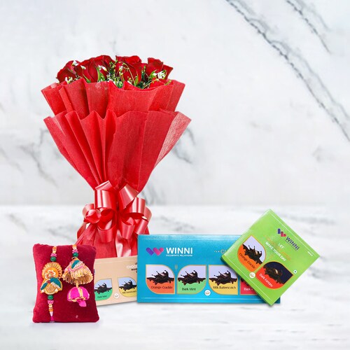 Buy Decorative Rakhis With Choco N Red Roses Bouquet
