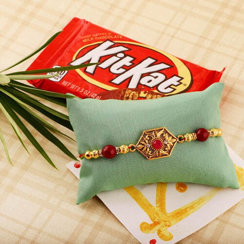 Buy Classical Metal Rakhi With Kit Kat